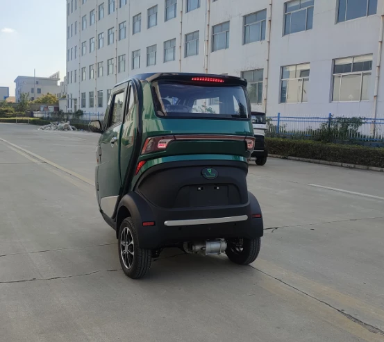 Sedan eléctrico EEC de baja velocidad a la venta