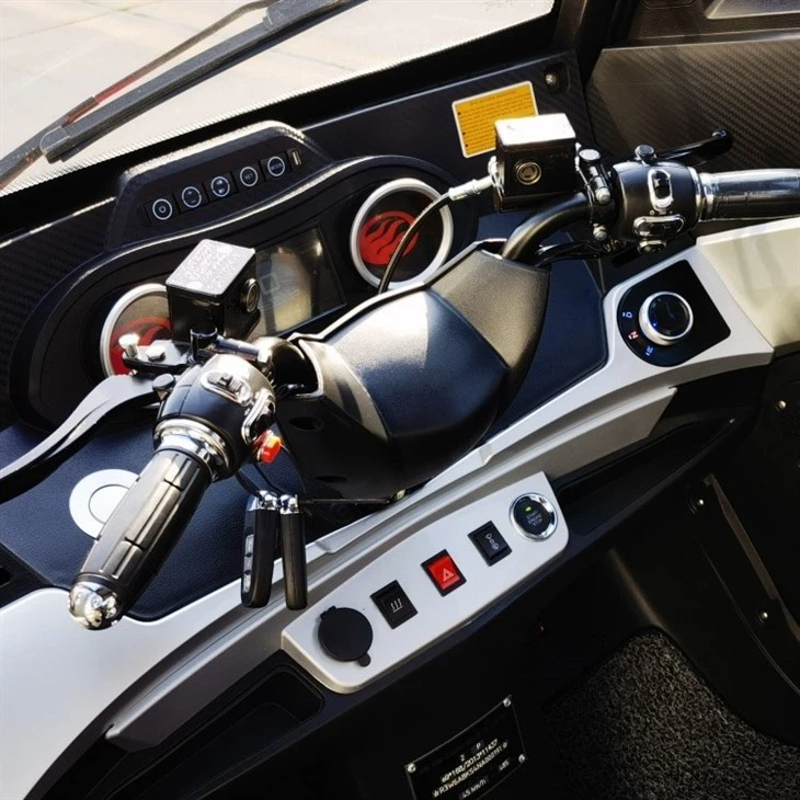 Mini EEC Travel Tools Three Wheel Electric Tricycle Scooter Mini EEC Travel Tools Three Wheel Electric Tricycle Scooter